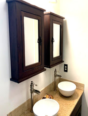 Dijkoo ZyduzscAT NUOTIRUIS Primitive Mission Medicine Cabinet